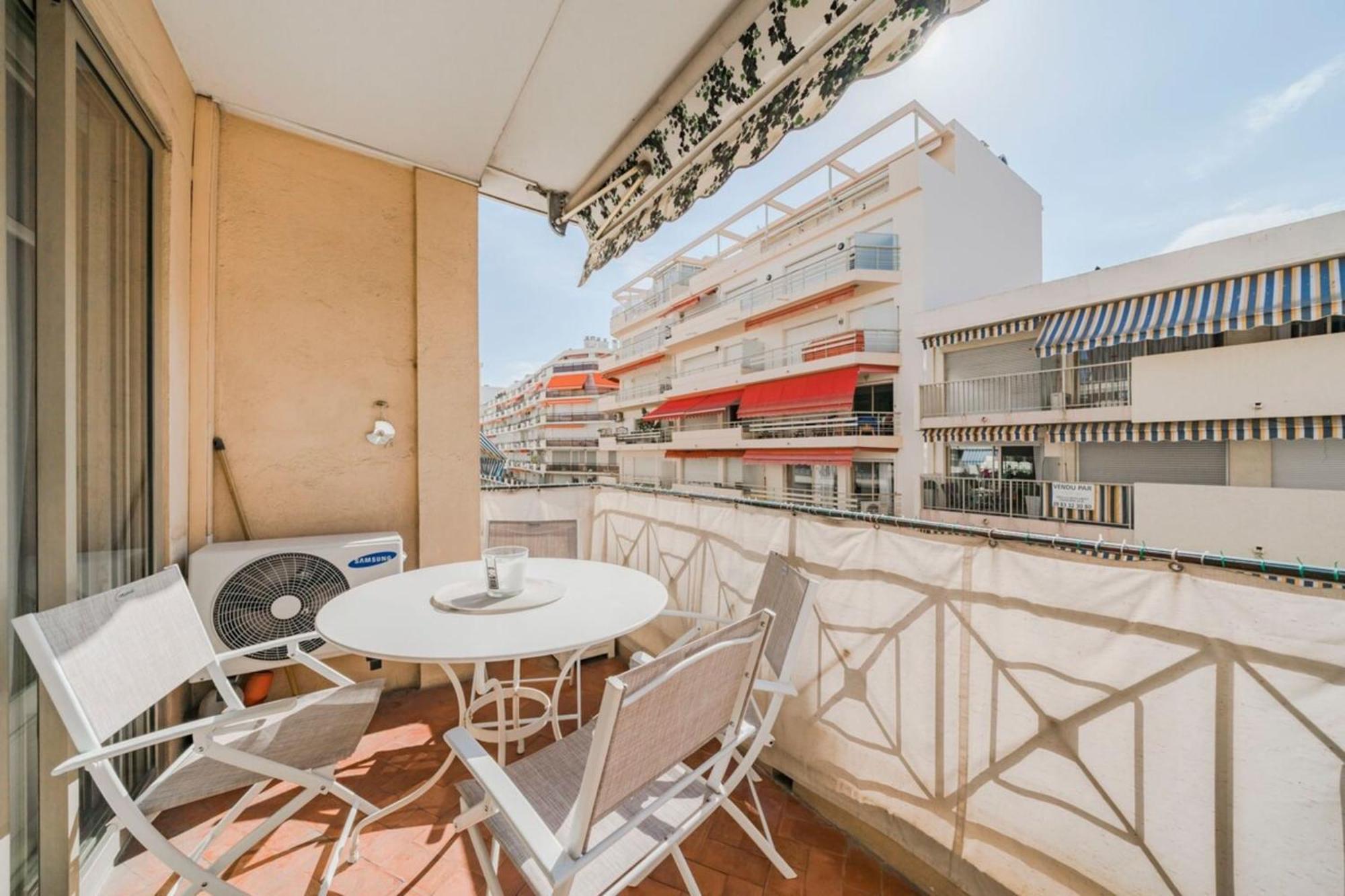Heart Of Cannes